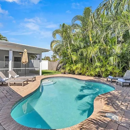 Wonderful Tropical Pool House In Delray Near Ocean Villa